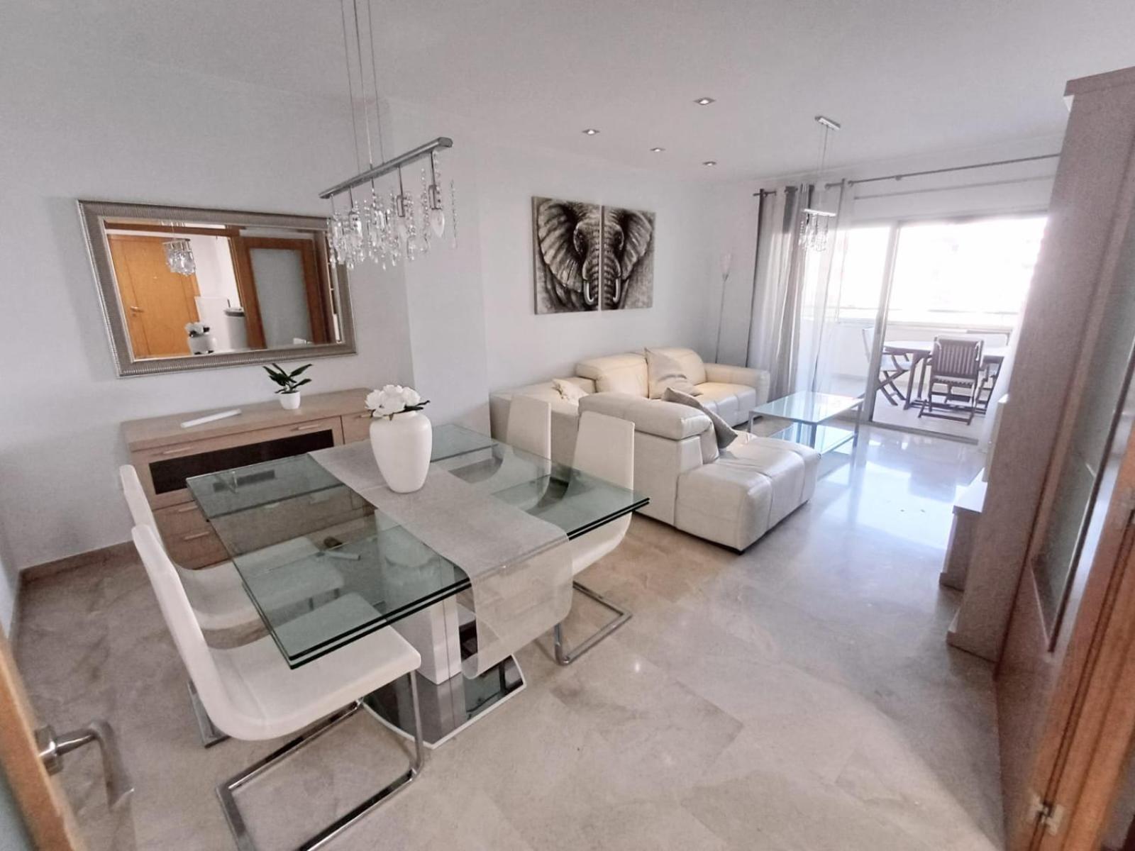 Albandro Apartment Elche