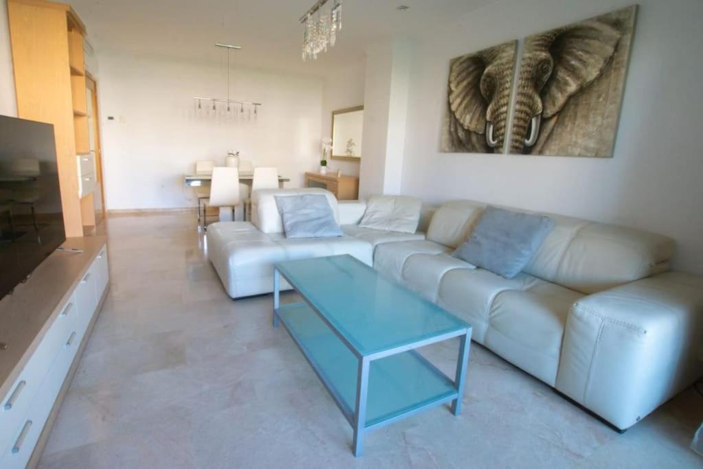 Albandro Apartment Elche
